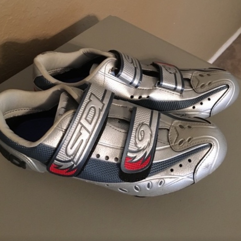 Sidi cycling shoes size 40 or 8.5